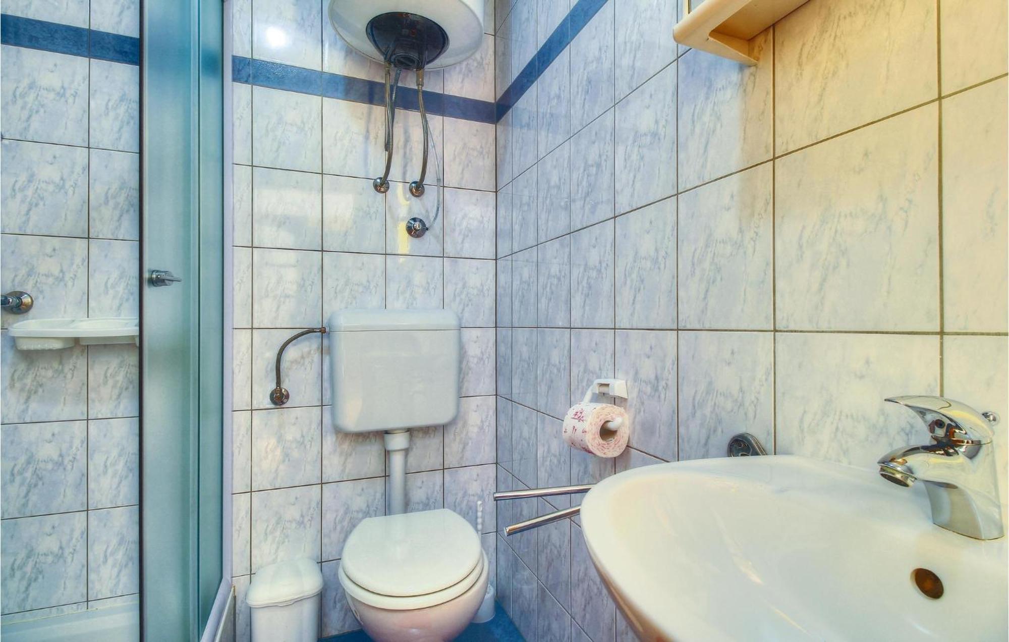 3 Bedroom Gorgeous Home In Buje Exterior foto