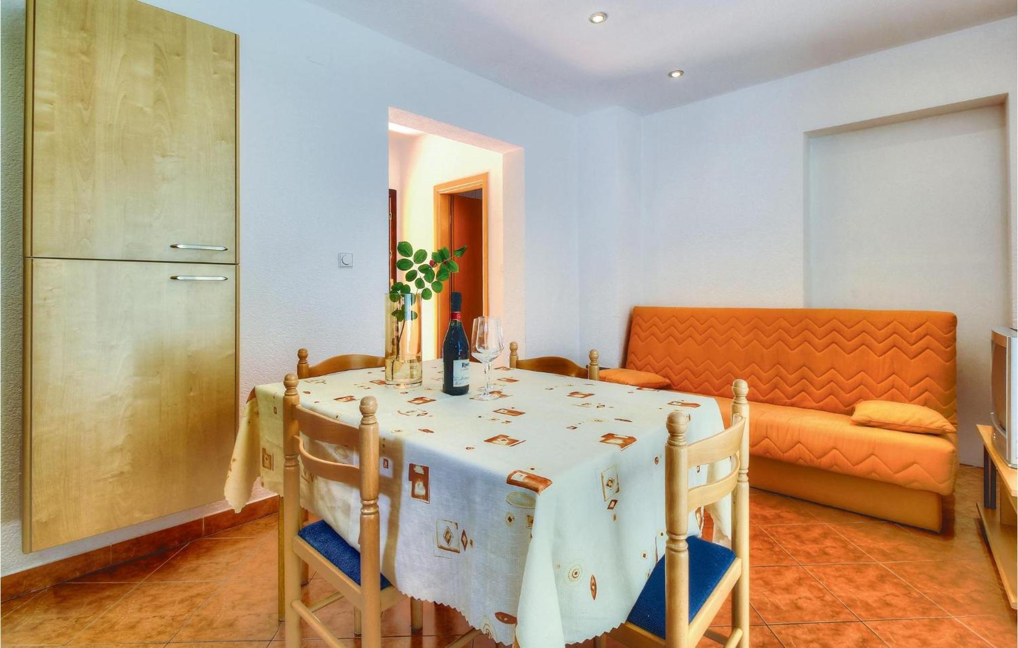 3 Bedroom Gorgeous Home In Buje Exterior foto